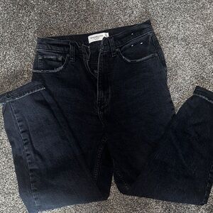 Women’s Black Denim Jeans - Classic Straight Fit